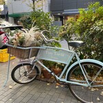 タイニー トリア アフタヌーンティー＆カフェ - 