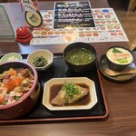 海鮮どんぶり専門店　海鮮隊 - 