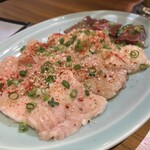 焼肉ホルモン金樹 - 