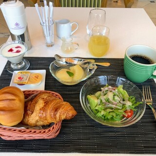 ロビーラウンジ ルミエール_0