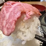 食堂ミートル - ご飯に合う肉