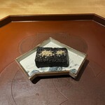 馳走 啐啄一十  - 胡麻豆腐炭火焼き