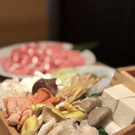 銀座しゃぶ輝 黒毛和牛しゃぶしゃぶ専門店 - 