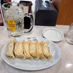 香蘭 - 焼餃子350円　角ハイボール550円