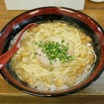 ラーメン 八卦 - ２０１４ ＃３０４ ★ラーメン 八卦 ＠素ラーメン／豚骨 ￥５５０