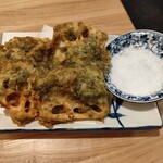 大衆酒場 BEETLE - レンコン磯辺揚げ 390円