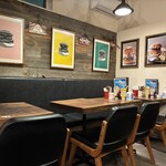 Jack37Burger - この後、続々とお客さんが入ってきます