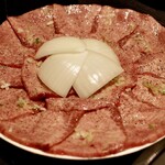 五反田 大衆焼肉 暴飲暴食 - ネギ上タン塩