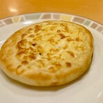 サイゼリヤ - チーズフォカッチャ（250円）