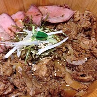 雪月風花 - 牛肉のひつまぶしとローストビーフ