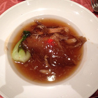 Szechwan Cuisine & Wine 四川料理 御馥 中之島ダイビル店 - フカヒレ