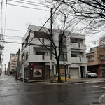 エプロンデカフェ - 