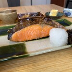 はちマル食堂 - 