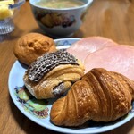 Mini One - 料理写真:ミニクロワッサン/サクッと苺チョコ/プチ甘食