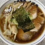 らーめん くぼ田 - 醤油チャーシューワンタン麺