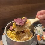 肉と炉端と釜めし くろ屋 - 