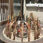 肉と炉端と釜めし くろ屋 - 