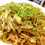 Manten Yakisoba (stir-fried noodles)