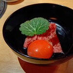 六本木 大皿焼肉 老中 - 「名物 菓子椀ゆっけ風」大分産卵黄