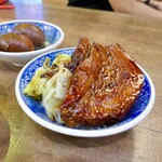 小王煮瓜 - 焢肉飯に近づいて