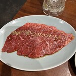 焼肉ホルモン 亀萬 - 赤身ロース