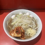 ラーメン二郎 - ①ミニ 800円
            ②うずら 100円
            ③キムチ 100円