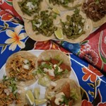 コメルムーチョ - 