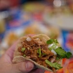 コメルムーチョ - 