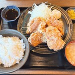 定食 吉田屋 - 料理写真:唐揚げ定食 980円