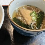 玉屋 - 蕎麦は見た感じ少ないような気がするけど、まあまああるし、蕎麦美味しい