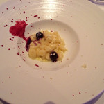 unito - ニョッキ　カステルマーニョとブルーベリー