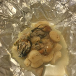お好み焼 味園 - 牡蠣と帆立のホイル焼き