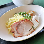 満濃ヒルズカントリークラブ - ざるラーメン