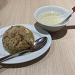 大阪王将 横浜岡野店 - 