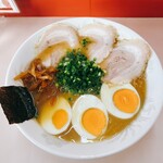 宝来軒 中央町店 - 特製ラーメン