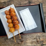 ほたるの里 - 料理写真:揚げみたらし・自家製醤油だれ(税込150円)