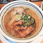 拉麺ひらり - 醤油らーめん+チャーシュー