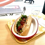 Banh Mi 83 - バインミーシウマイ ¥770