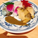 鮨ト和食いちり - 鮑の酒蒸し　肝ソース