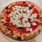 デリツィオーゾ フィレンツェ - ピッツァ マルゲリータ