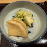 赤坂ふきぬき - 香の物の沢庵は昔ながらの味