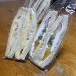 K'sキッチン - ミックスフルーツ（税込み410円）とポテタマ（290円）