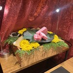 お肉屋 けいすけ 三男坊 - タン元、和牛、トリュフ