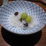 日本料理FUJI - むかごと銀杏の煮えばな。それどれの食材を煮えばなが引き立たせるような食感に。これも美味しいです！