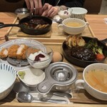 米とデミグラス - 