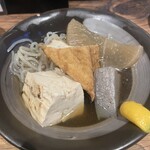 中トロと豚足 - 