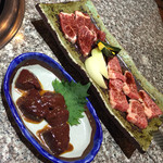 明月館 - ロース、サガリ、レバーのお一人様セット
