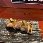 焼き鳥アポロ - ソリ　パリッと皮目と身の間からジューシー鶏油