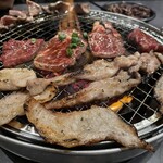 まんぷく食堂 肉のフジイチ - 