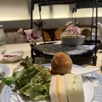 ティーサロン ばらの木 - 